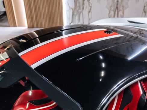 Used 2021 Ferrari F8 Tributo image 27