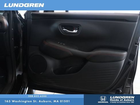 Used 2025 Honda HR-V Sport image 15