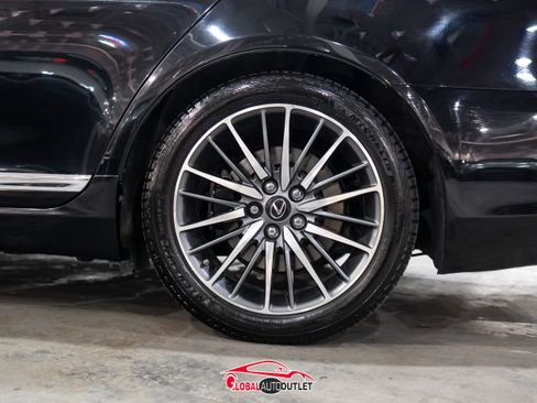 Used 2016 Lexus LS 460 AWD w/ F Sport Package image 12