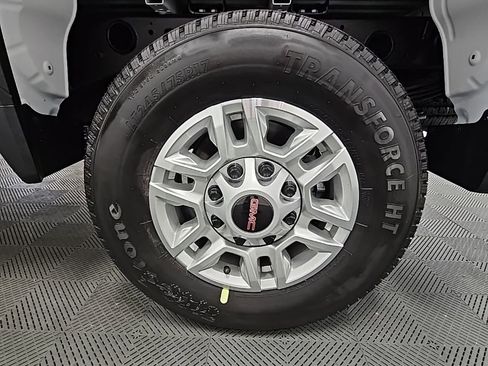 New 2025 GMC Sierra 2500 Pro image 32