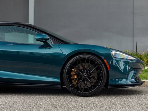 Used 2023 McLaren GT RWD image 13
