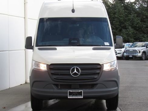New 2026 Mercedes-Benz Sprinter 2500 image 3