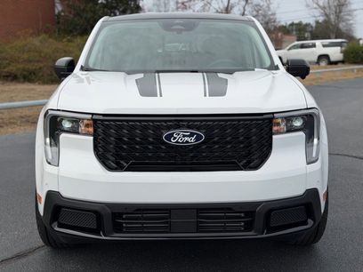 New 2026 Ford Maverick Lariat w/ Black Appearance Package