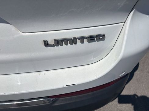 Used 2022 Jeep Grand Cherokee L Limited image 24