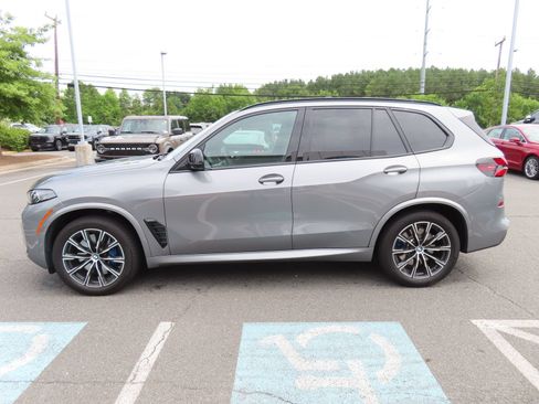 Used 2026 BMW X5 M60i AWD/4WD image 8