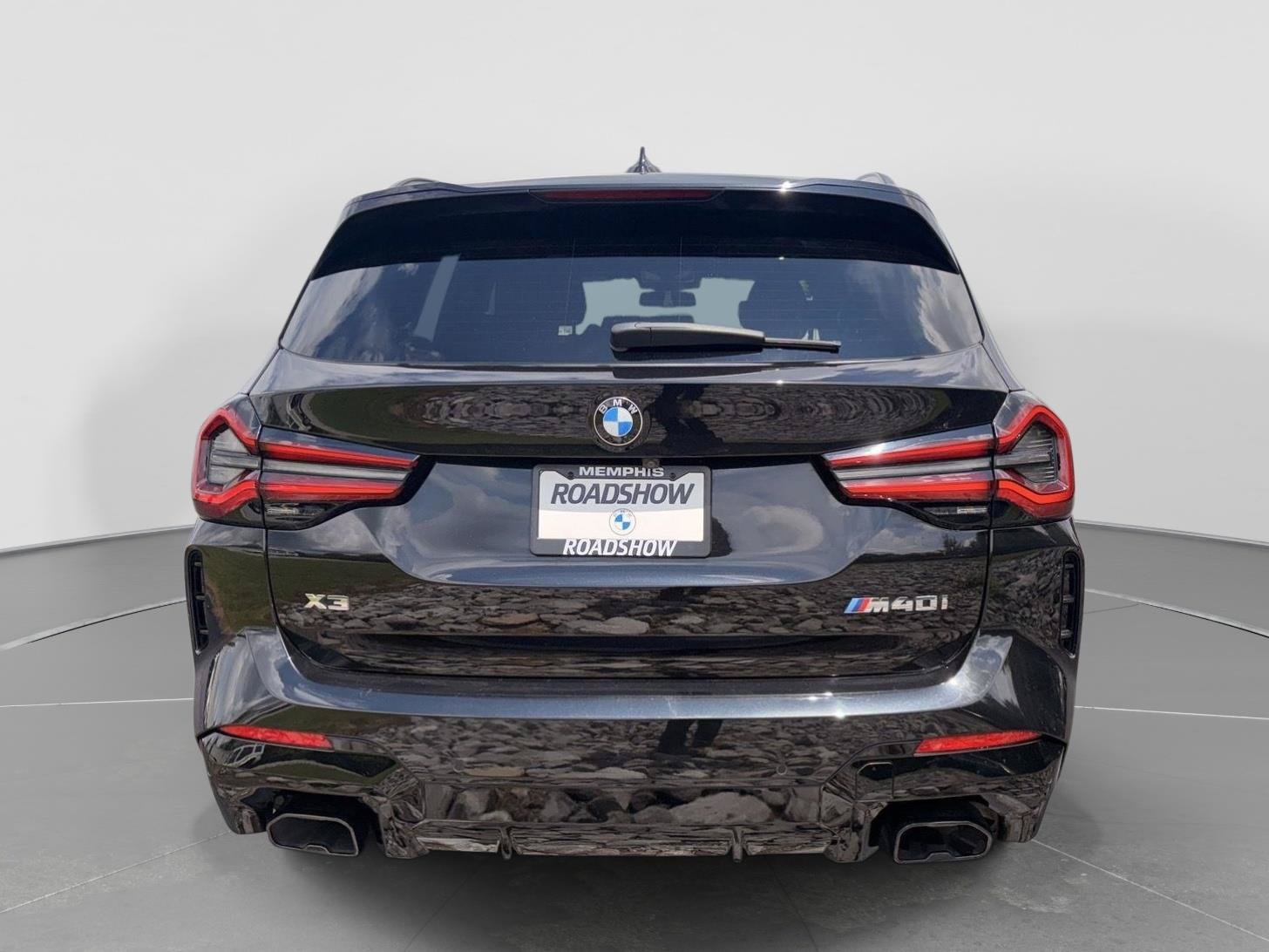 Used 2024 BMW X3 M40i w/ Parking Assistance Package AWD/4WD image 4
