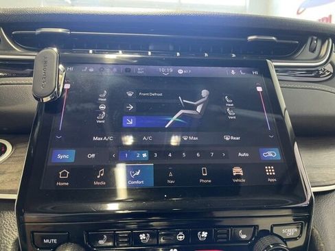 Used 2023 Jeep Grand Cherokee 4WD 4xe w/ Luxury Tech Group II image 25