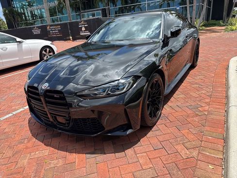 Used 2021 BMW M4 Competition w/ Executive Package RWD image 2