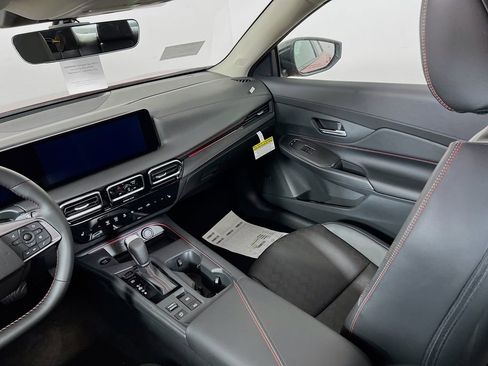 New 2026 Nissan Sentra SR image 23