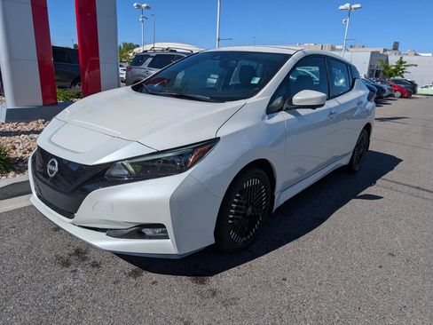 Used 2024 Nissan Leaf SV Plus FWD image 2