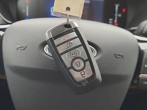 Certified 2024 Ford Escape Active w/ Cold Weather Package image 32