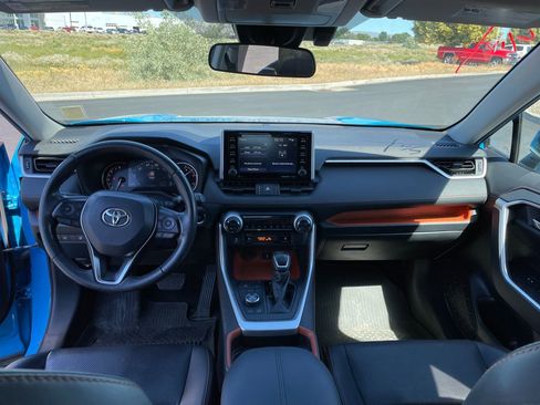 Used 2019 Toyota RAV4 Adventure w/ Cold Weather Package AWD/4WD image 11