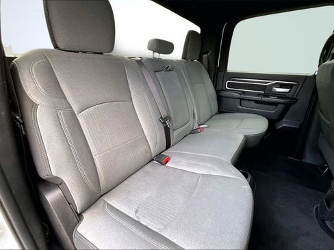 Used 2024 RAM 2500 Big Horn image 28