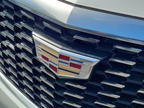 Used 2021 Cadillac XT5 Premium Luxury w/ LPO, Floor Liner Package AWD/4WD image 12