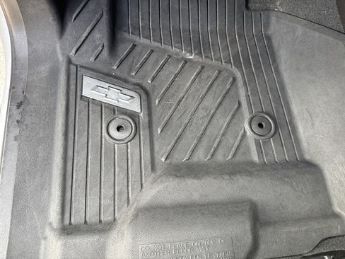 Used 2019 Chevrolet Tahoe Premier image 17