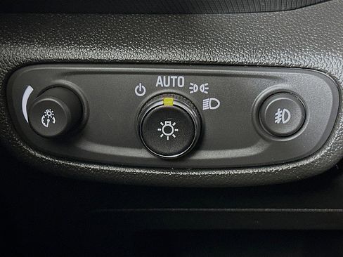 Used 2023 Chevrolet TrailBlazer LT w/ Convenience Package image 10