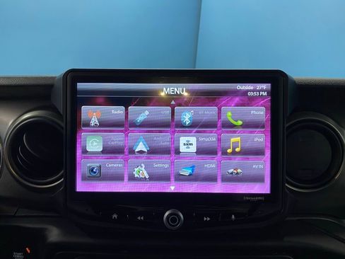 Used 2020 Jeep Wrangler Sport image 26