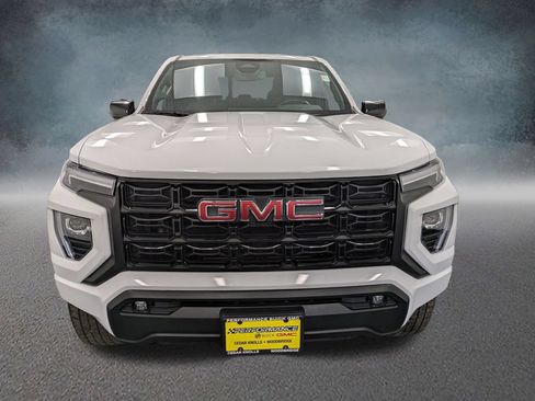 Used 2023 GMC Canyon Elevation w/ Convenience Package AWD/4WD image 2