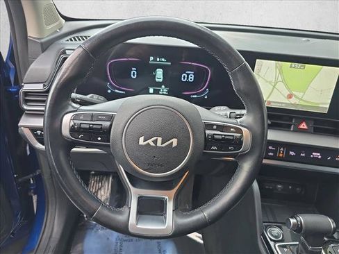 Used 2023 Kia Sportage EX image 17
