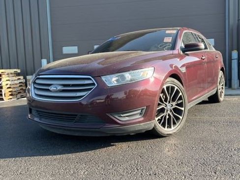 Used 2018 Ford Taurus SEL w/ Equipment Group 201A AWD/4WD image 1