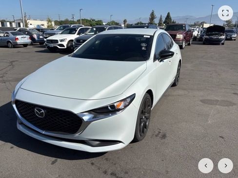Used 2025 MAZDA MAZDA3 s FWD image 1