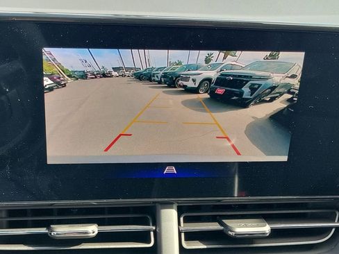 New 2026 Chevrolet Trax LT w/ Driver Confidence Package image 8