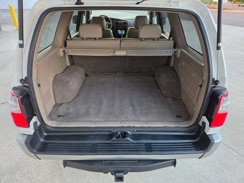 Used 1999 Toyota 4Runner Limited w/ Upgrade Value Pkg 5 AWD/4WD image 16