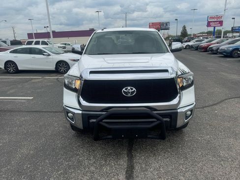 Used 2017 Toyota Tundra SR5 w/ SR5 Upgrade Package RWD image 12