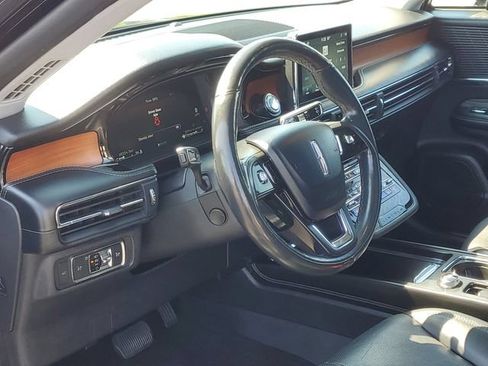 Used 2022 Lincoln Corsair Reserve w/ Elements Package AWD/4WD image 11