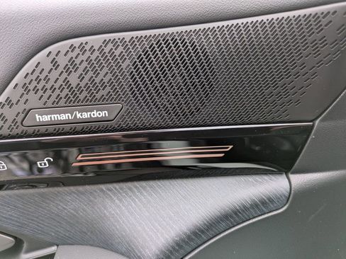 New 2026 BMW 530i xDrive w/ M Sport Package image 14