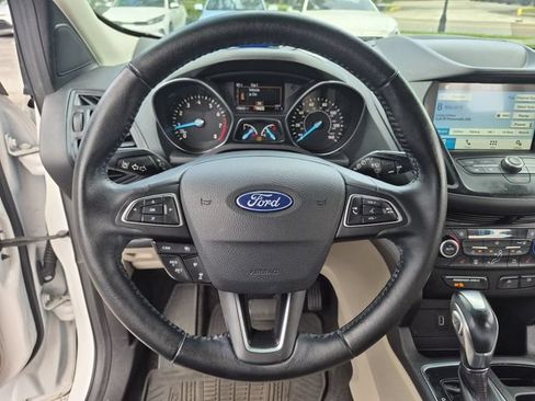 Used 2019 Ford Escape SEL FWD image 12