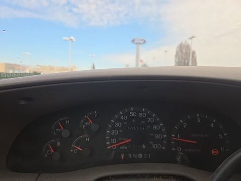 Used 1997 Ford F150 Lariat image 9