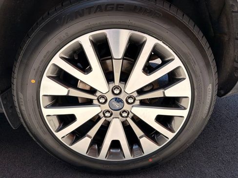 Used 2022 Ford Escape Titanium AWD/4WD image 33