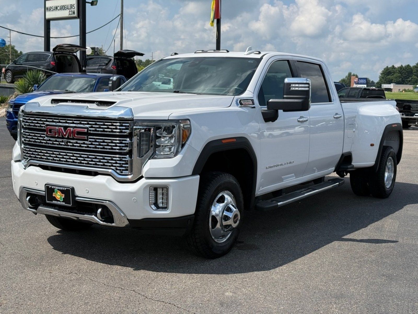 Used 2020 GMC Sierra 3500 Denali w/ Denali Ultimate Package AWD/4WD image 4