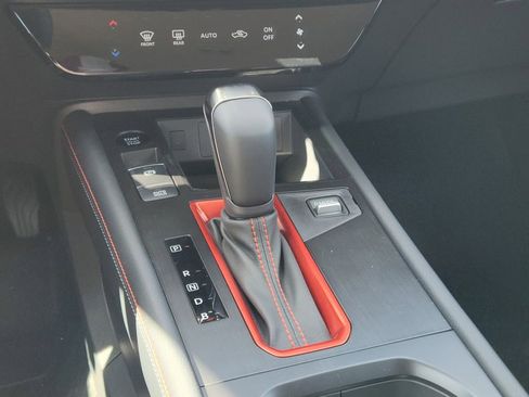 New 2025 Nissan Kicks SR w/ Interior Electronics Package image 18