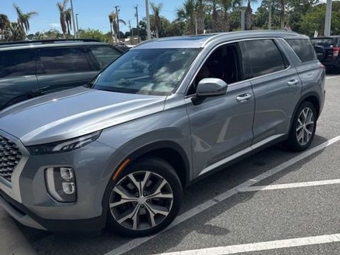 Used 2020 Hyundai Palisade SEL image 2