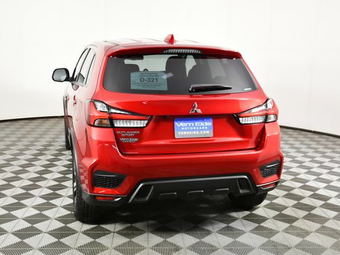 Used 2025 Mitsubishi Outlander Sport S image 7