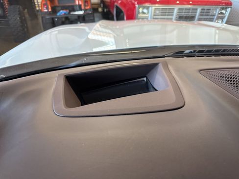 Used 2019 BMW X5 xDrive40i w/ Premium Package image 40