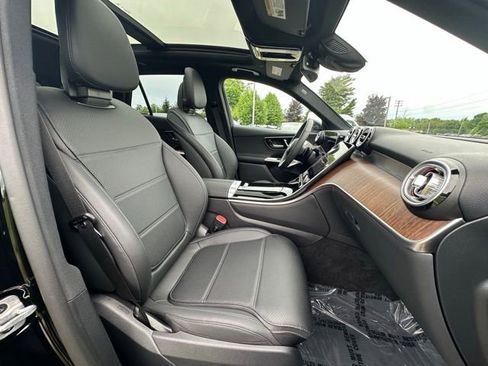 Used 2026 Mercedes-Benz GLC 300 4MATIC image 26