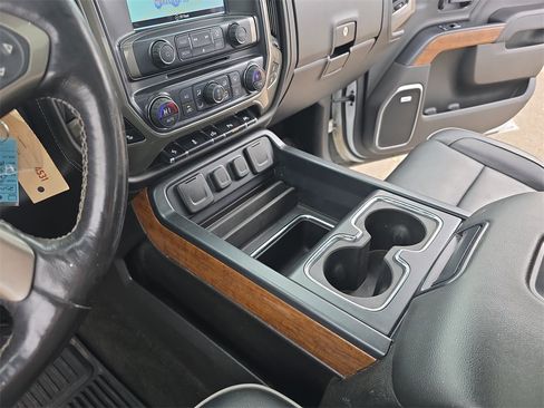 Certified 2018 Chevrolet Silverado 1500 High Country image 23