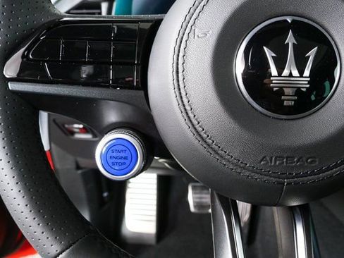 New 2026 Maserati Grecale Folgore AWD/4WD image 11