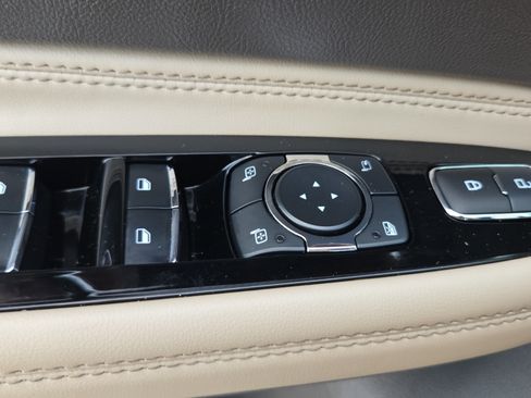 Used 2023 Lincoln Corsair Reserve FWD image 27