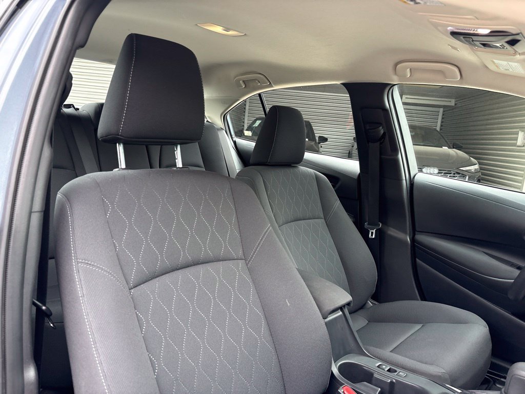 Used 2026 Toyota Corolla LE FWD image 21