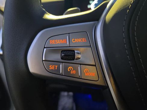 Used 2026 BMW X7 xDrive40i image 15