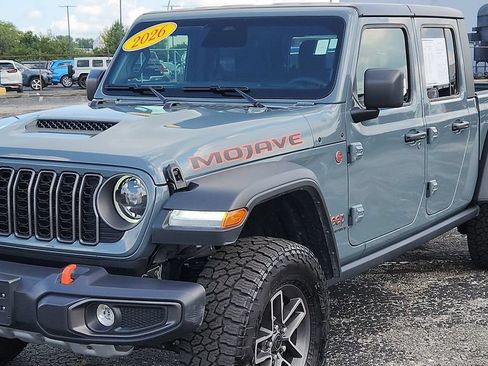 Used 2026 Jeep Gladiator Mojave AWD/4WD image 3