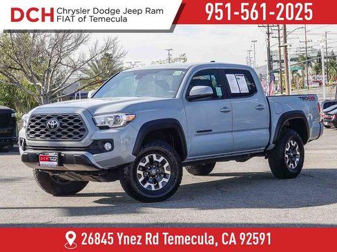 Used 2020 Toyota Tacoma TRD Off-Road w/ Technology Package AWD/4WD image 1