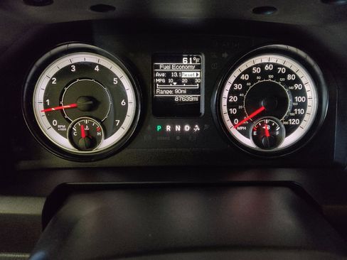 Used 2017 RAM 1500 Express image 23