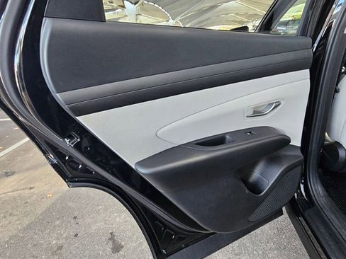 Certified 2025 Hyundai Tucson SEL image 21