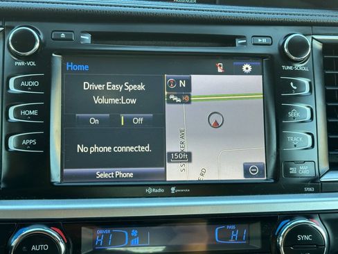Used 2015 Toyota Highlander XLE AWD/4WD image 52