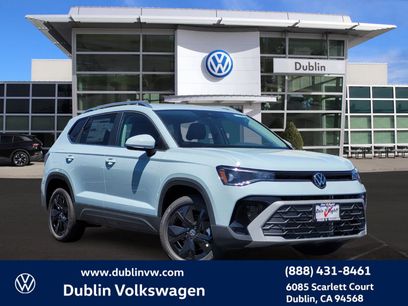 New 2025 Volkswagen Taos SE